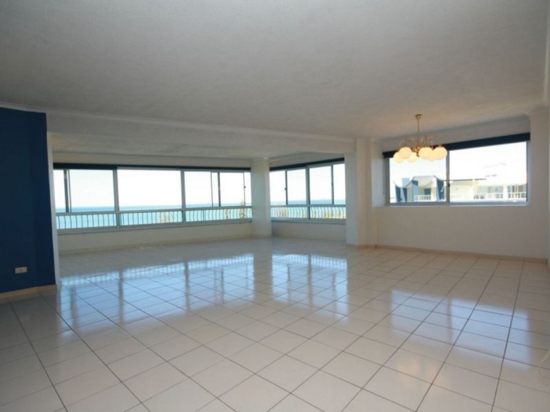 Unit 15/51 Marine Parade, Redcliffe QLD 4020