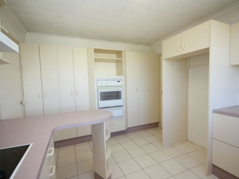 Unit 15/51 Marine Parade, Redcliffe QLD 4020