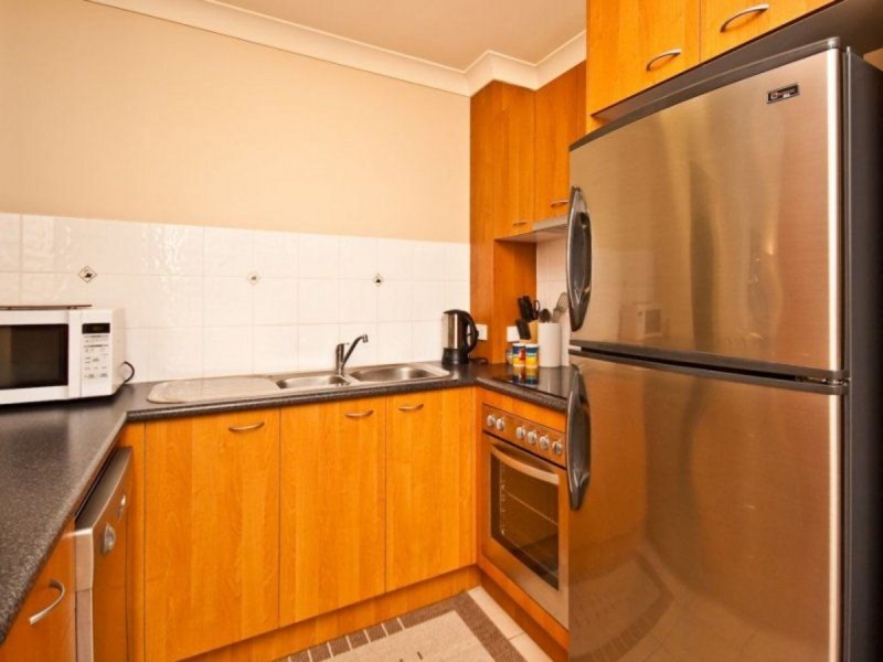 Unit 2/14 Grant Street, Redcliffe QLD 4020