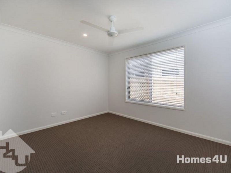 3 Samuel Street, Woody Point QLD 4019