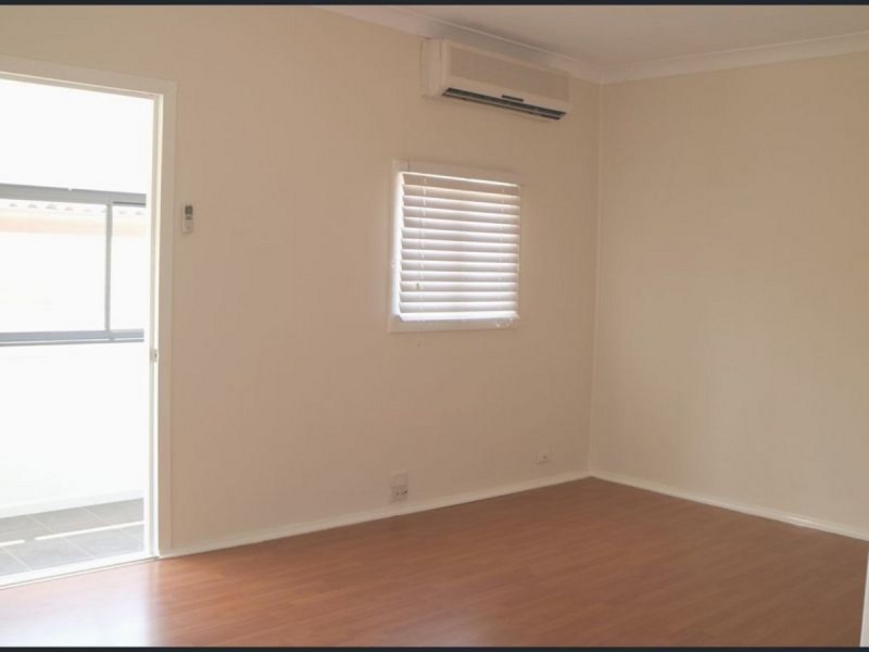 Unit 1/35 Knights Terrace, Margate QLD 4019