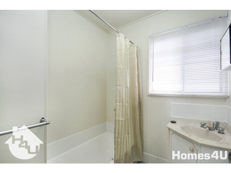 27 Kippa Street, Kippa-ring QLD 4021