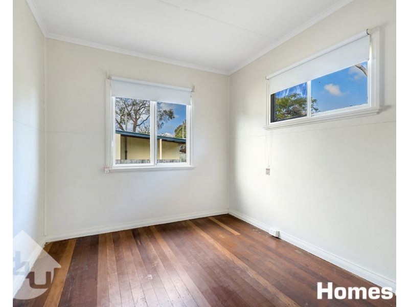 26 Seaview Parade, Deception Bay QLD 4508