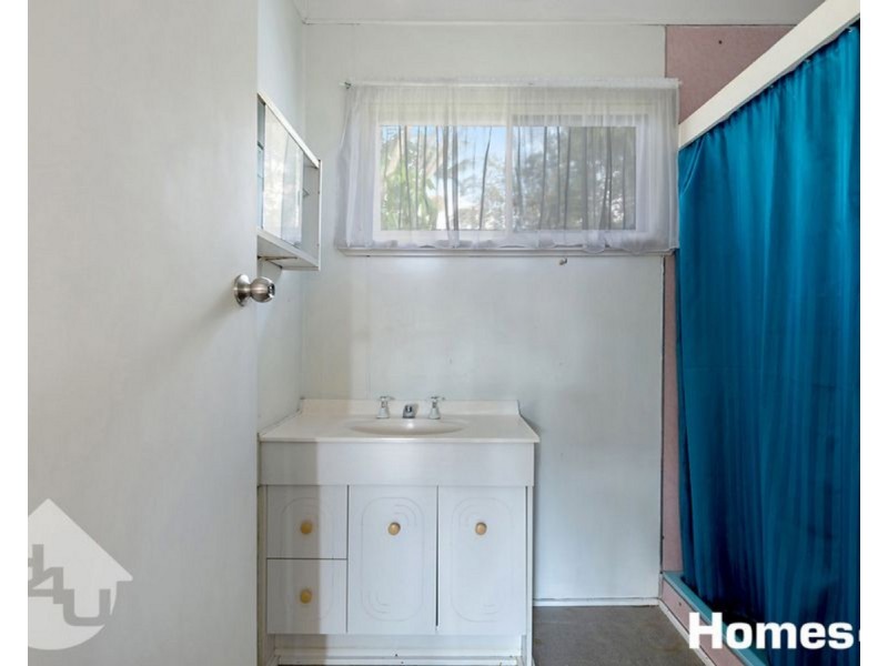 26 Seaview Parade, Deception Bay QLD 4508