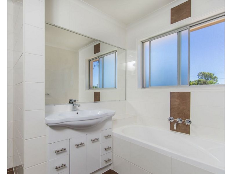 480 Anzac Avenue, Kippa-ring QLD 4021