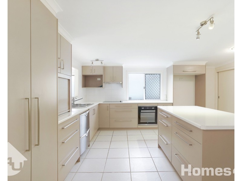 26 Bank Street, Margate QLD 4019