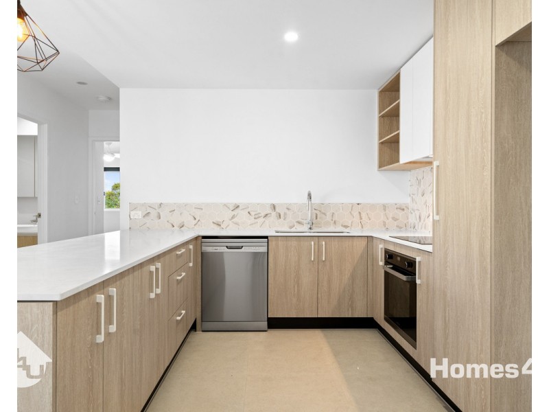 101/22 Arthur Street, Woody Point QLD 4019