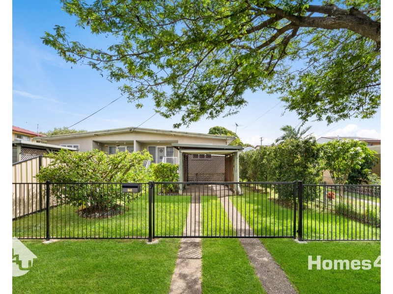 2/5 Hill Parade, Clontarf QLD 4019