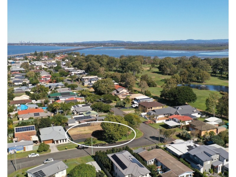 5 Dan Street, Clontarf QLD 4019