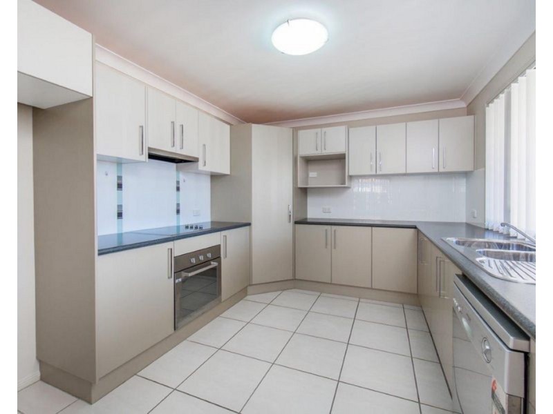 2/53 Coman Street South, Rothwell QLD 4022