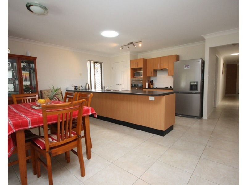 28 Whitlock Drive, Rothwell QLD 4022