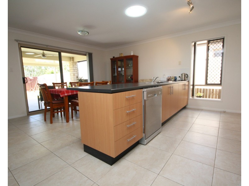 28 Whitlock Drive, Rothwell QLD 4022