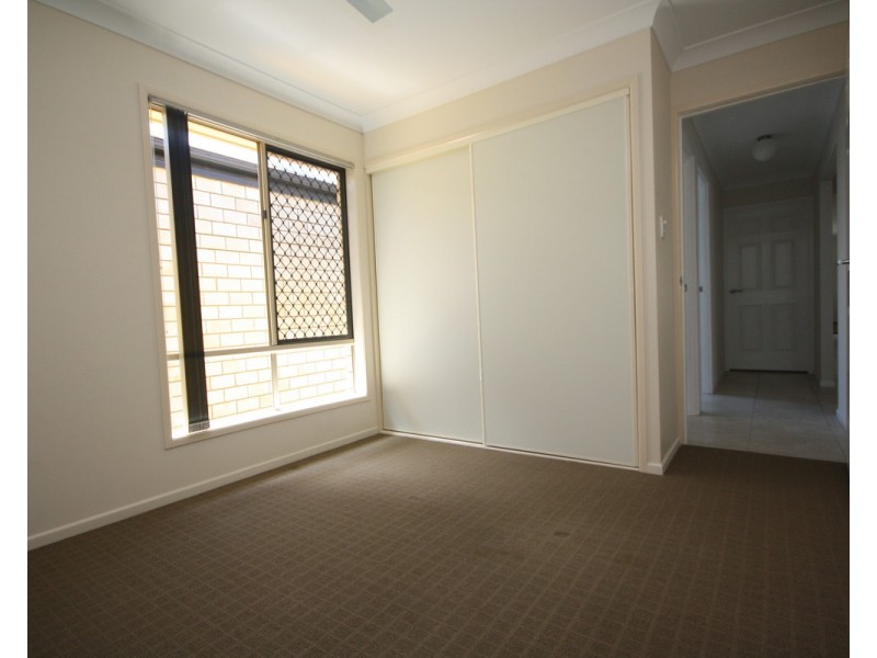 28 Whitlock Drive, Rothwell QLD 4022