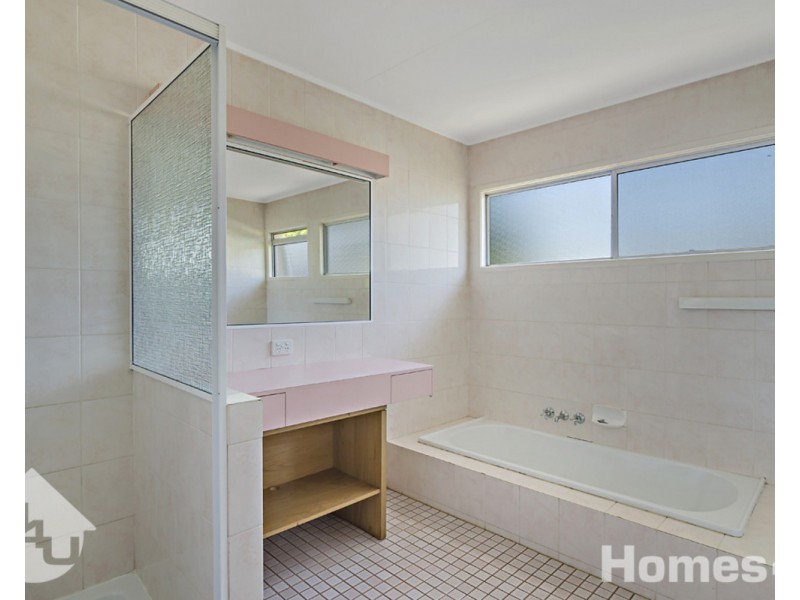 4 Mavor Street, Clontarf QLD 4019