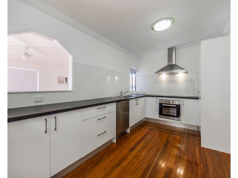 116 Dover Road, Redcliffe QLD 4020
