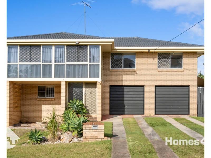 9 Waratah Drive, Clontarf QLD 4019