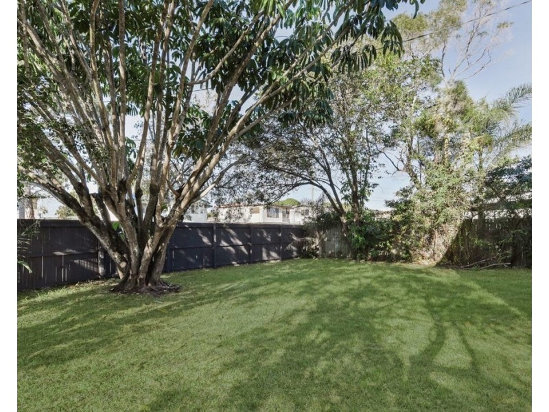 11 Lions Crescent, Kippa-ring QLD 4021