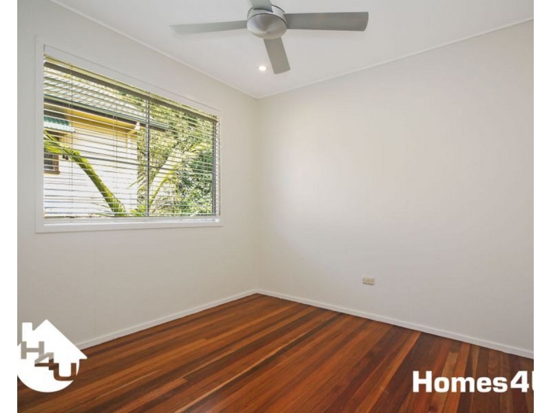 51 Pikett Street, Clontarf QLD 4019