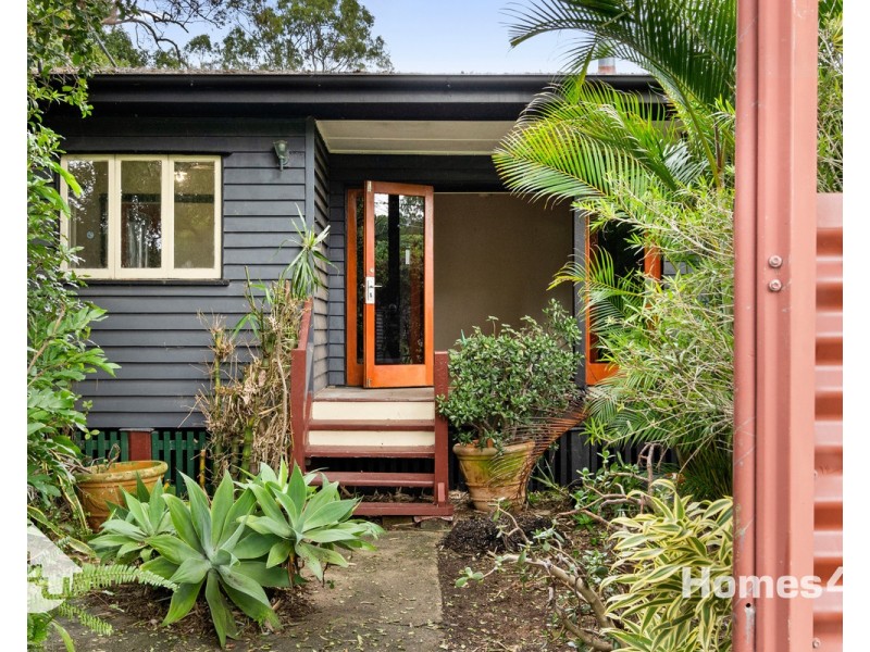 35 Gloucester Street, Brighton QLD 4017