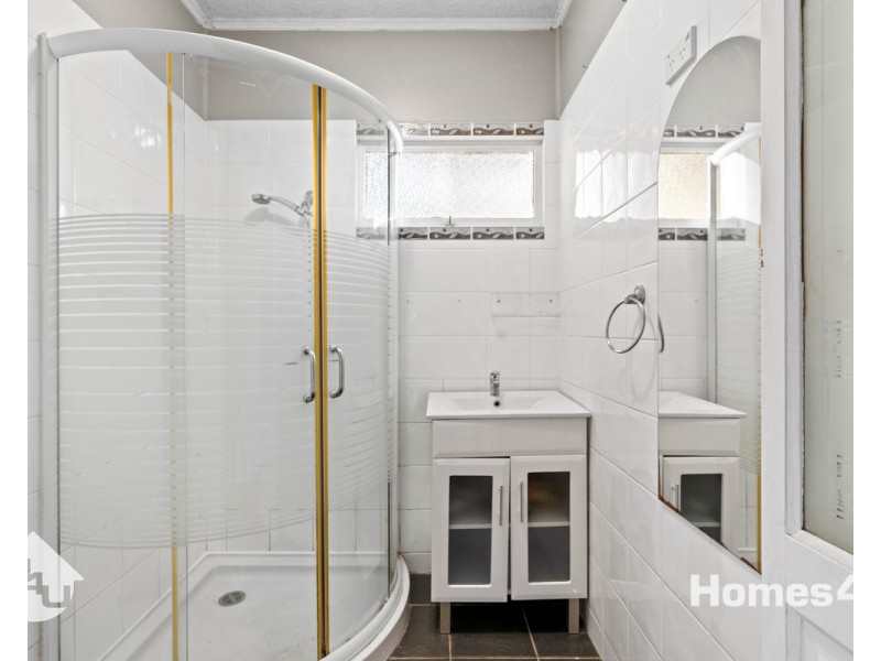 35 Gloucester Street, Brighton QLD 4017