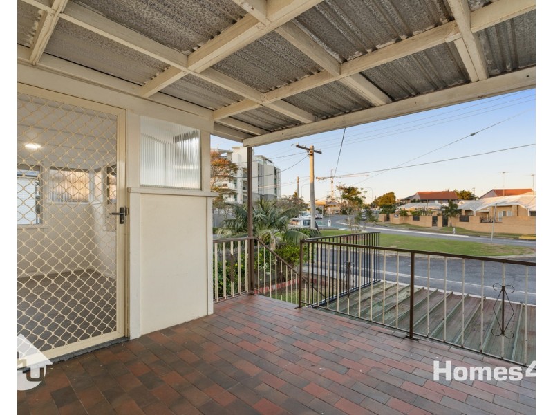 158 Prince Edward Parade, Scarborough QLD 4020