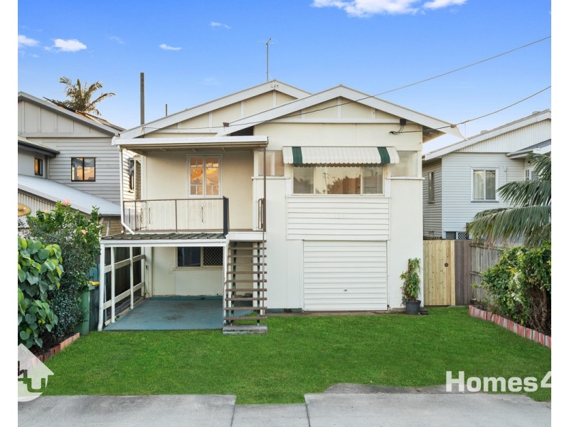 158 Prince Edward Parade, Scarborough QLD 4020