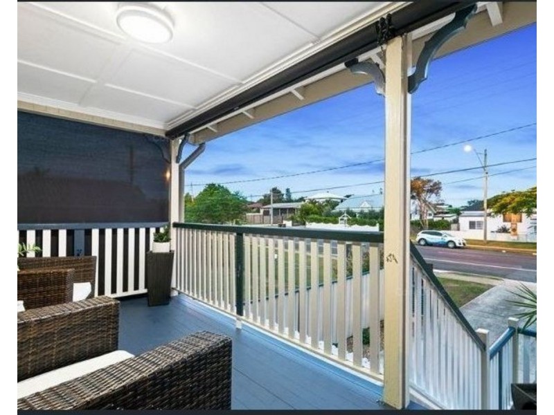 37 Victoria Avenue, Woody Point QLD 4019