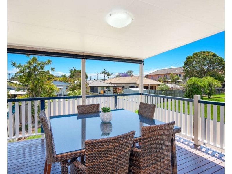 37 Victoria Avenue, Woody Point QLD 4019