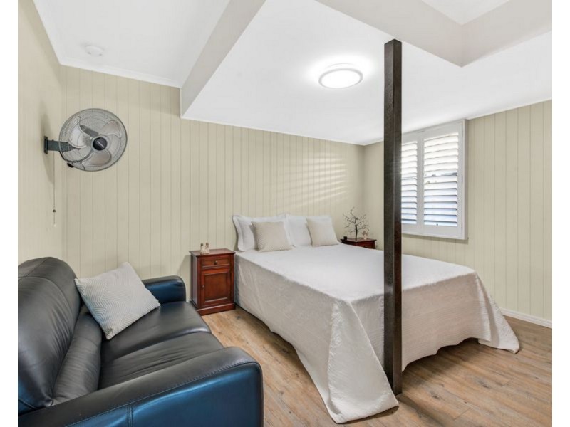 37 Victoria Avenue, Woody Point QLD 4019