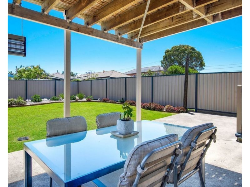 37 Victoria Avenue, Woody Point QLD 4019