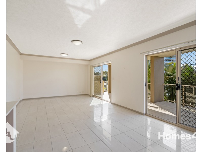 1/7 Sutton Street, Redcliffe QLD 4020