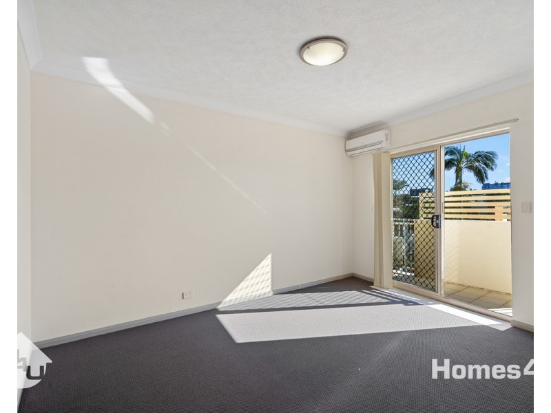 1/7 Sutton Street, Redcliffe QLD 4020