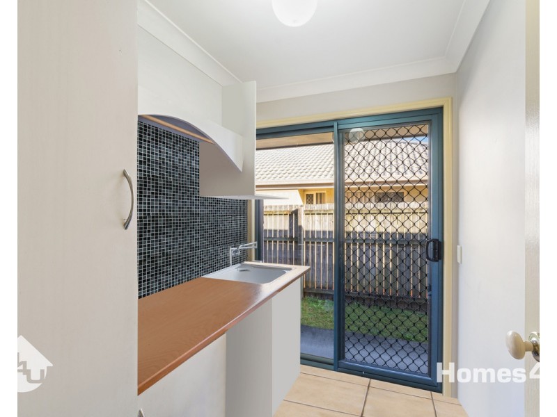 35 Finnegan Street, Rothwell QLD 4022