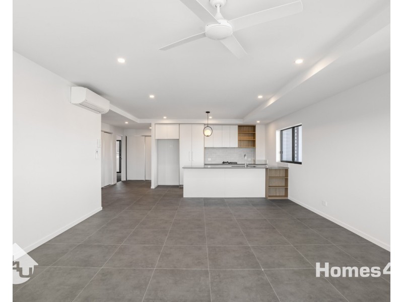 203/9 Violet Street, Redcliffe QLD 4020