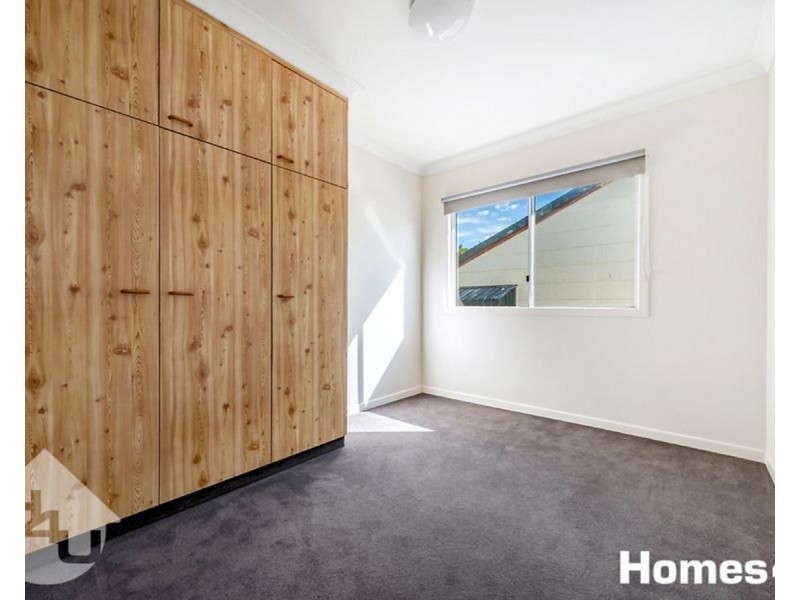 23 Louis Street, Redcliffe QLD 4020