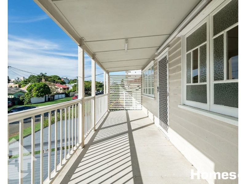 23 Louis Street, Redcliffe QLD 4020