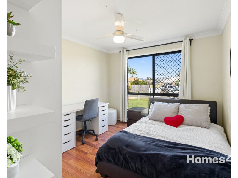 10 Bernays Court, Rothwell QLD 4022