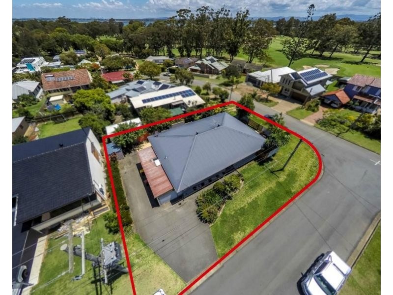 8 Frost Street, Clontarf QLD 4019