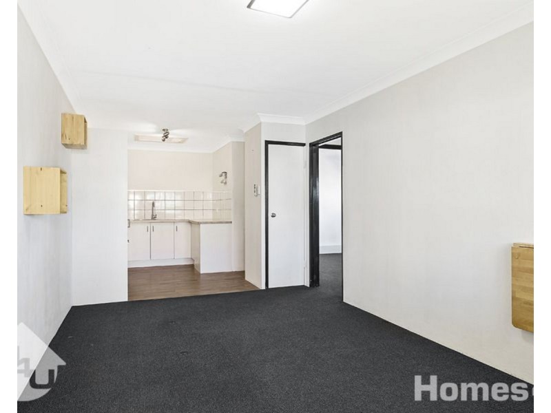 Unit 4/24 Silvyn Street, Redcliffe QLD 4020