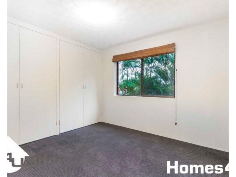 Unit 3/35 Hawthorne Street, Woody Point QLD 4019