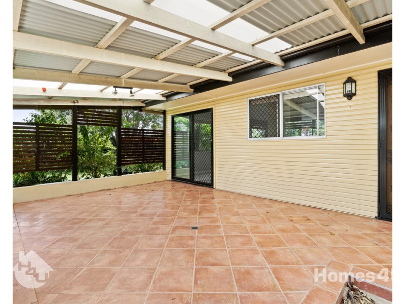 31 Hill Parade, Clontarf QLD 4019