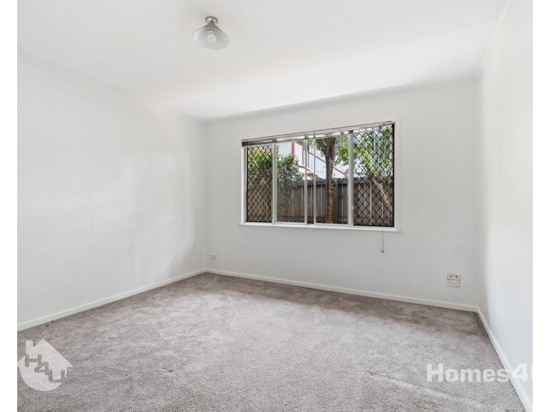 31 Hill Parade, Clontarf QLD 4019
