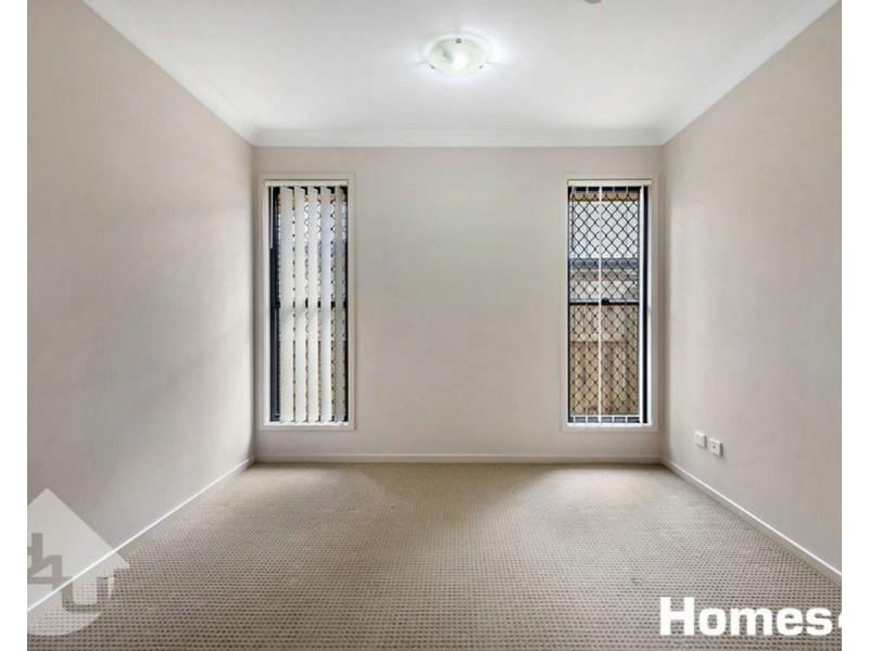 12 Dickson Crescent, North Lakes QLD 4509