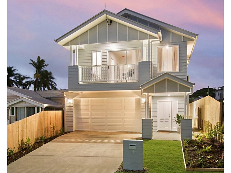 15 Blackwood Road, Margate QLD 4019