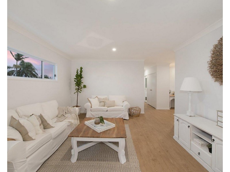 15 Blackwood Road, Margate QLD 4019