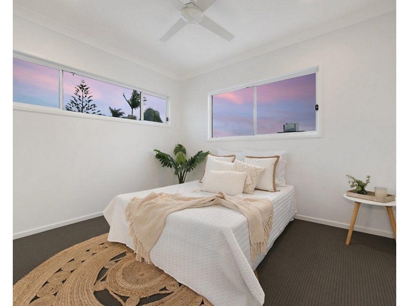 15 Blackwood Road, Margate QLD 4019
