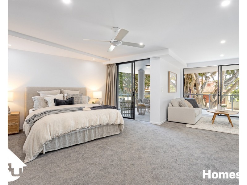 4/30-32 Prince Edward Parade, Redcliffe QLD 4020