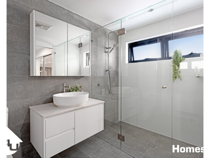 4/30-32 Prince Edward Parade, Redcliffe QLD 4020