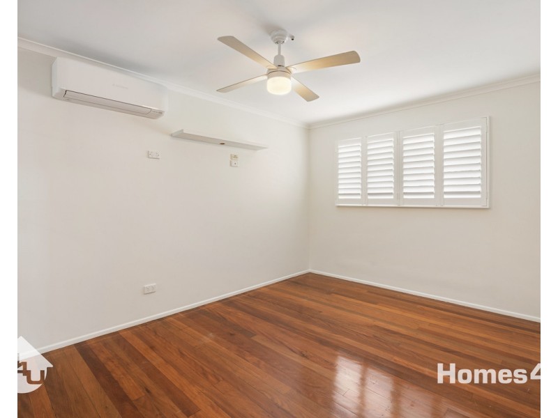 54 Benson Street, Scarborough QLD 4020