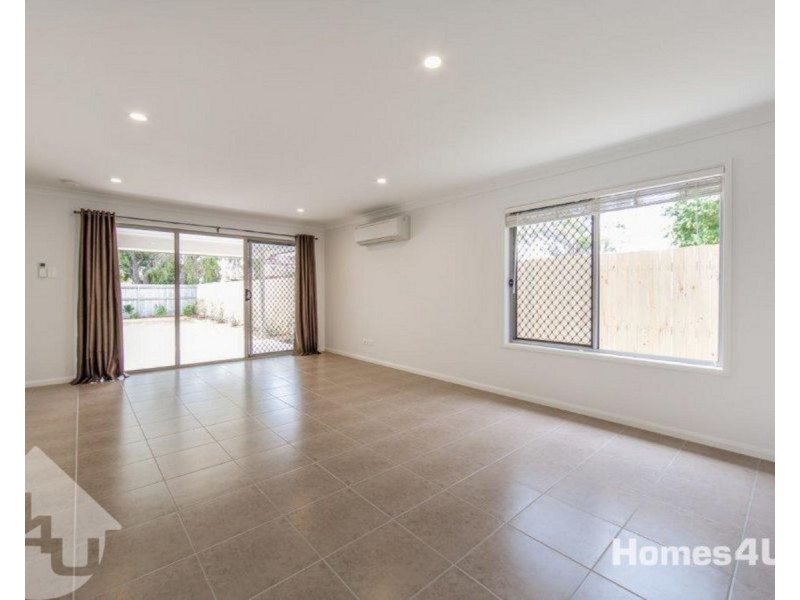 3 Samuel Street, Woody Point QLD 4019